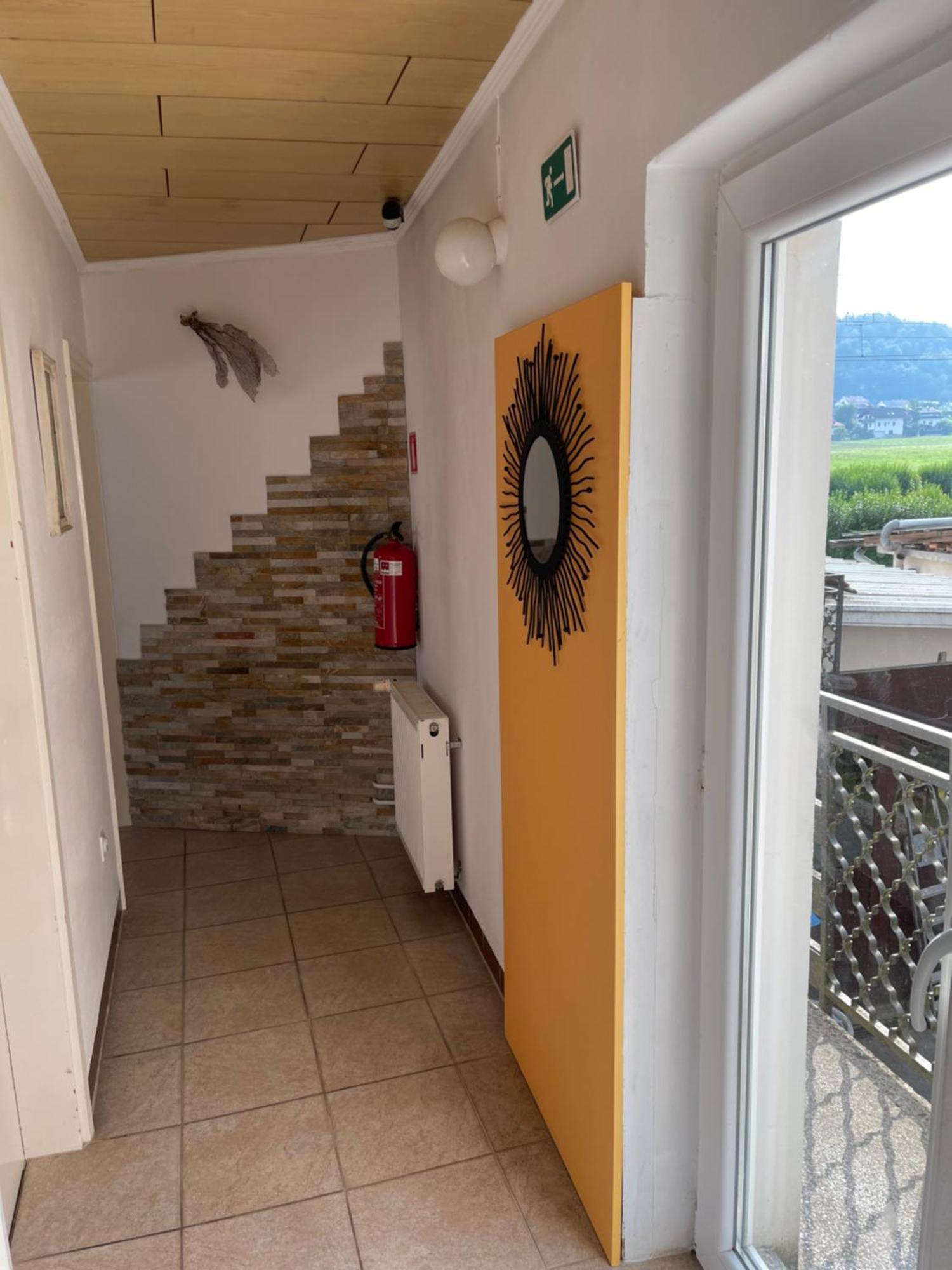 Guesthouse Stremljan Ljubljana Medvode Exteriér fotografie