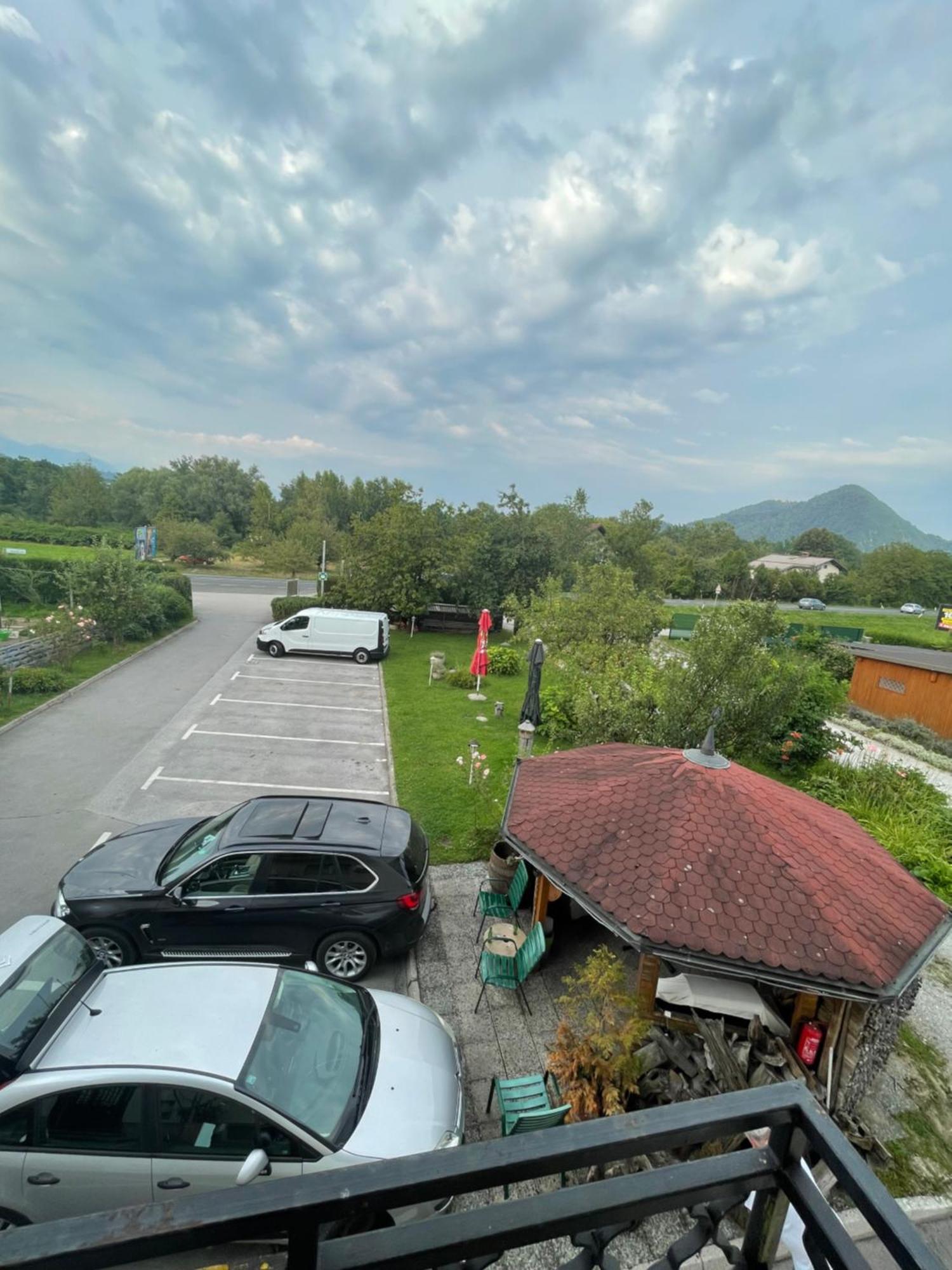 Guesthouse Stremljan Ljubljana Medvode Exteriér fotografie